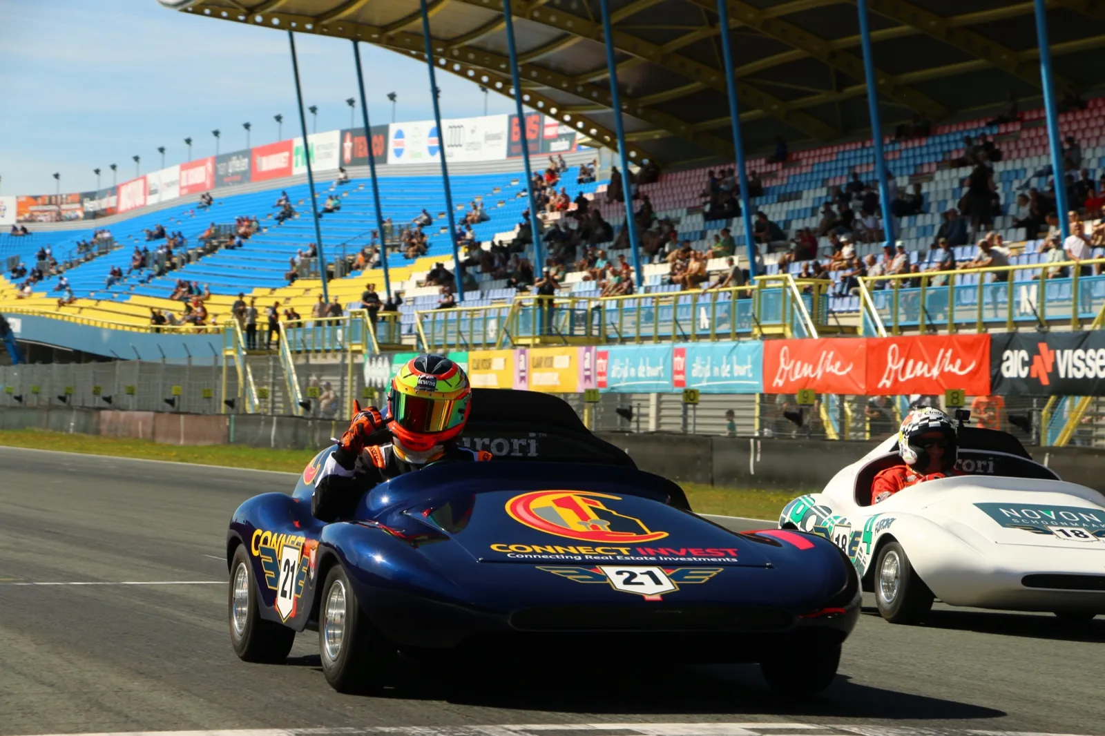 Zij-aan-zij duel met Furori branding